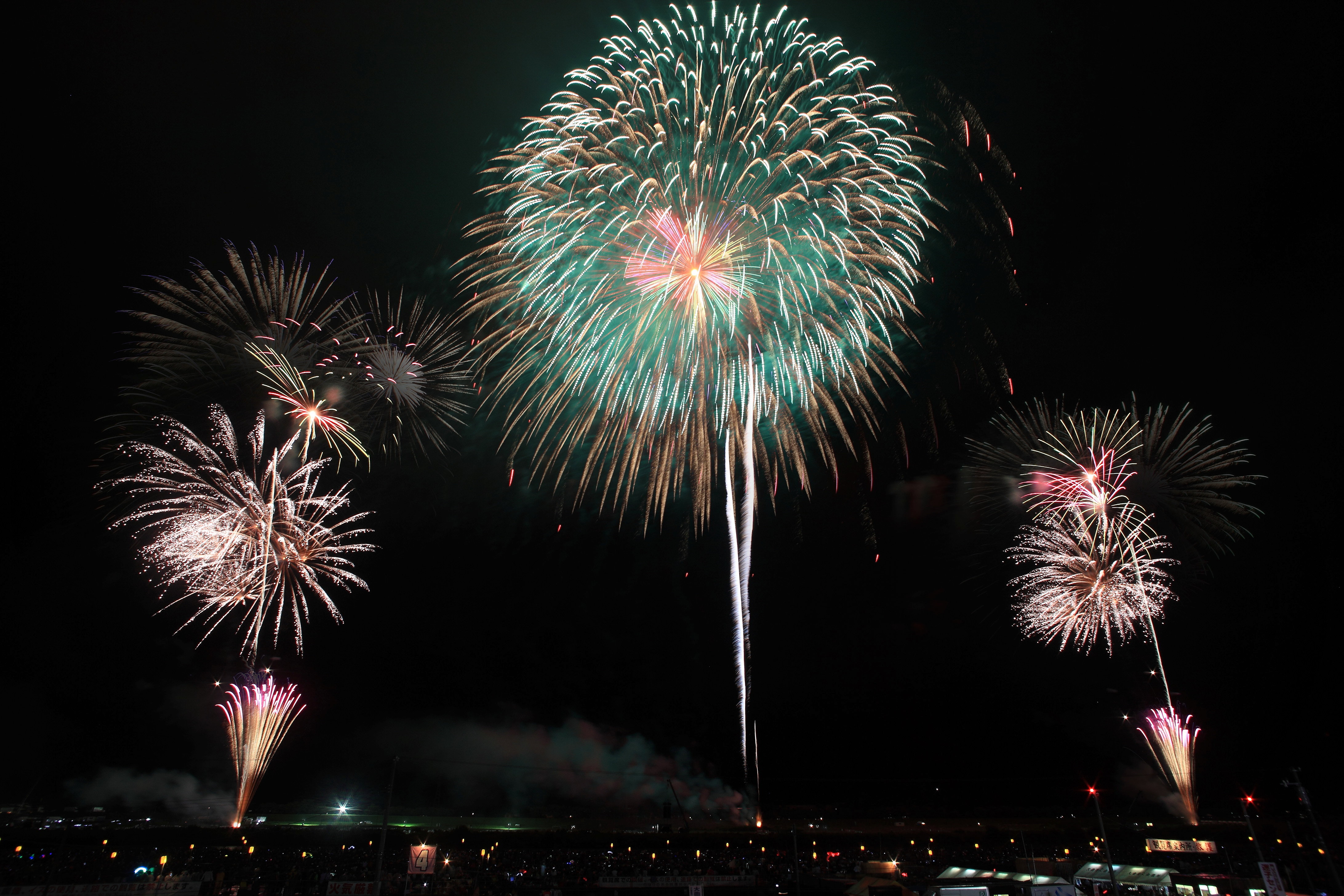 第98回 大曲花火大会 テーブル席で観賞！【夕食弁当付き】＜2026年5月